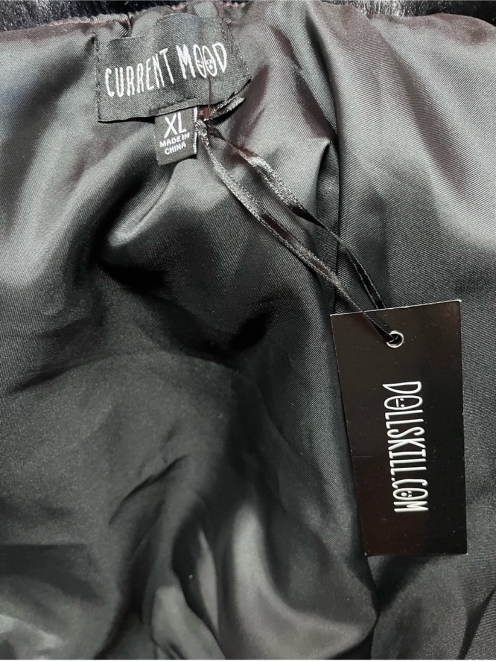 Dolls Kill Velvet Robe XL - Picture 5 of 5